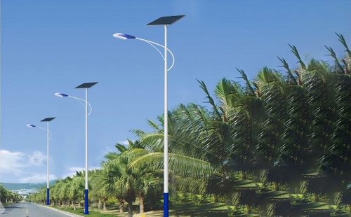 快速解决策勒太阳能路灯不亮问题：全面检修指南