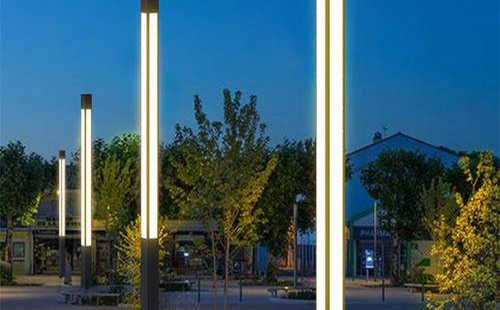 太阳能策勒景观灯定制常见问题与解决方案