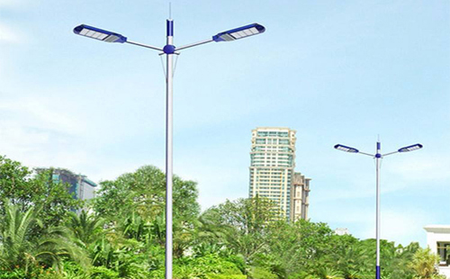 城市节能改造怎样选策勒LED路灯色温