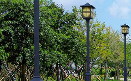 太阳能策勒庭院灯价格为何差三倍?关键看这几点 太阳能策勒庭院灯价格为何差三倍?关键看这几点